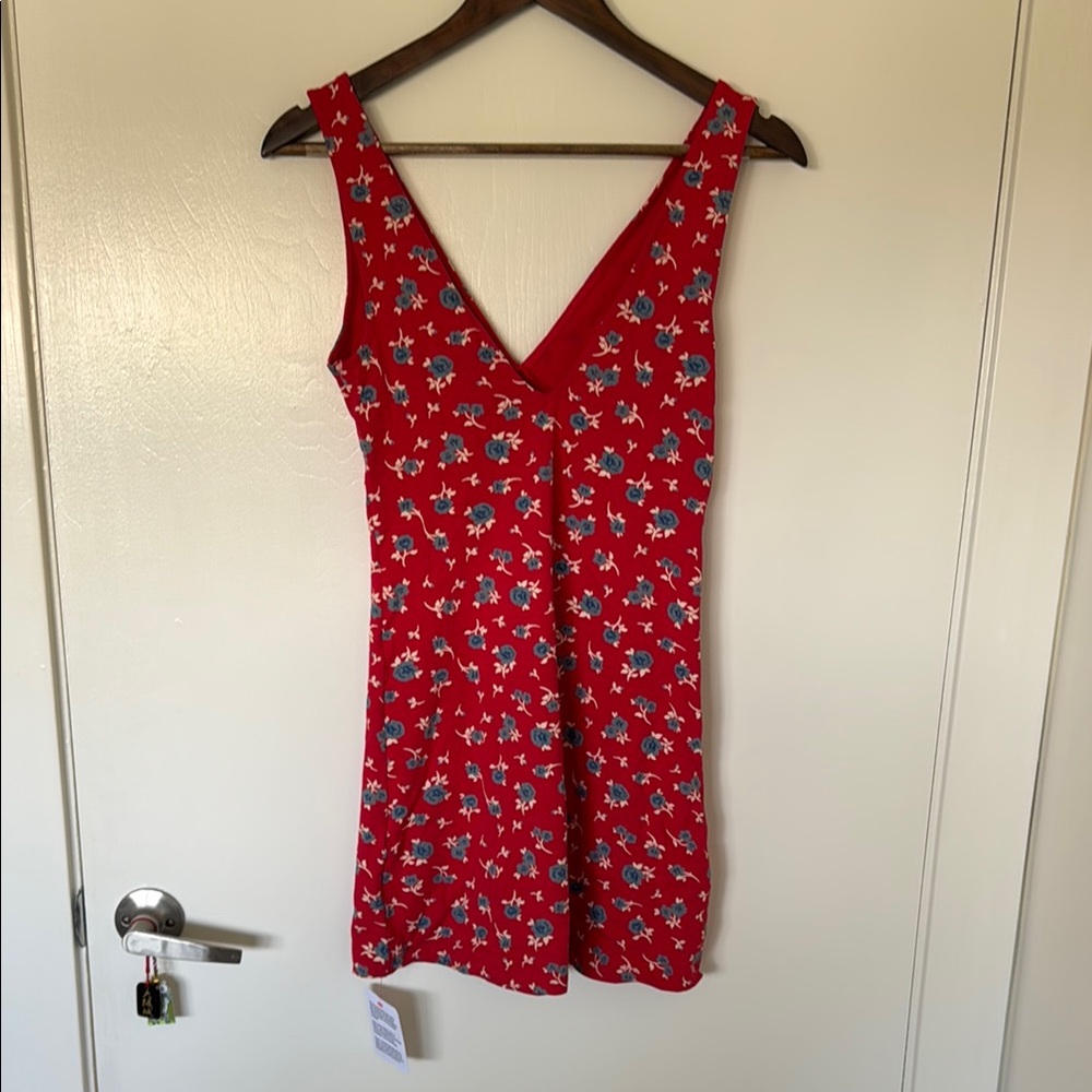 Red Floral Mini Dress - Picture 6 of 7